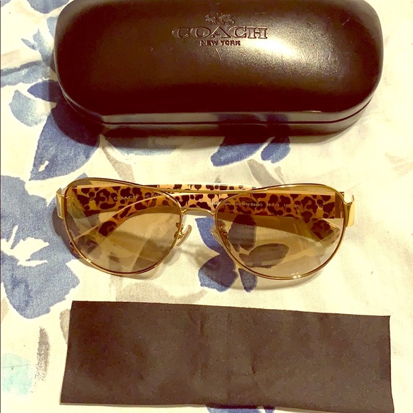 Authentic coach sunglasses - Picture 1 of 4